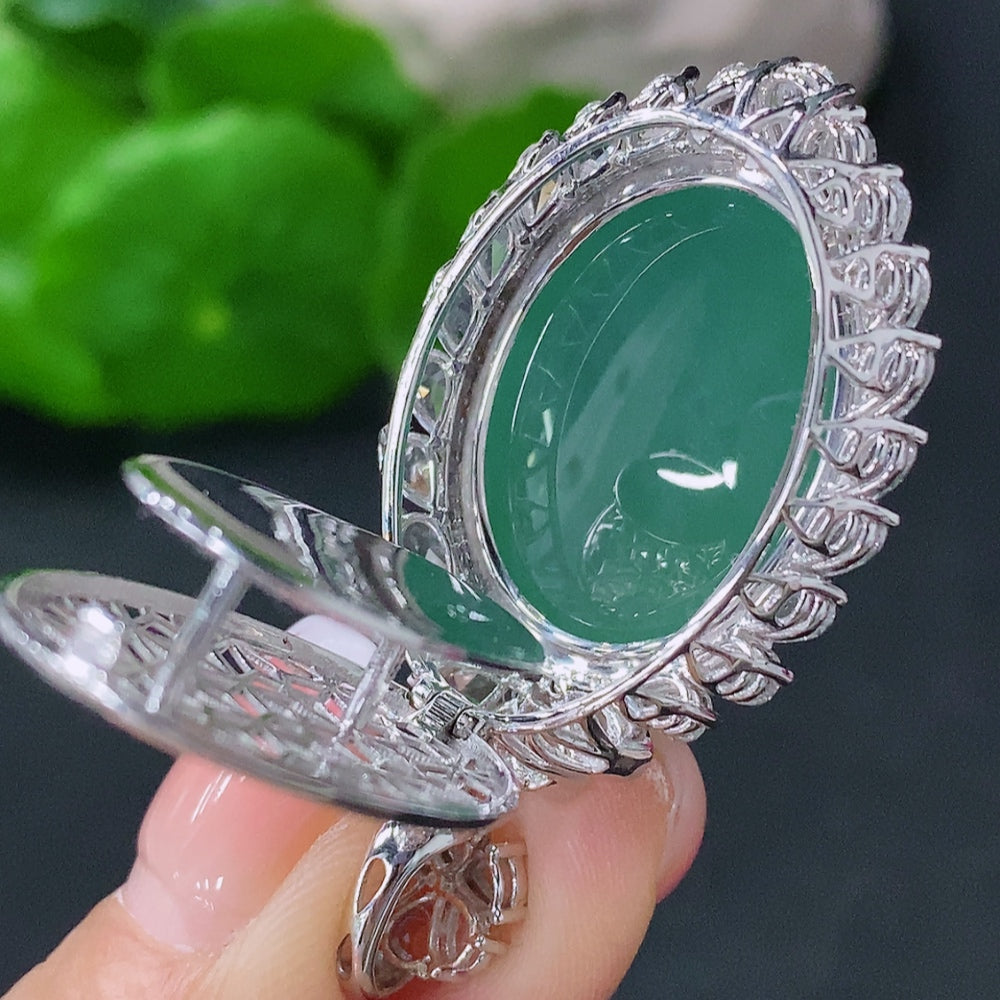 Jadeite Inlaid Cabochon Pendant 18k Total Weight Approx. 18.16g [Total Value: $13,563 USD]