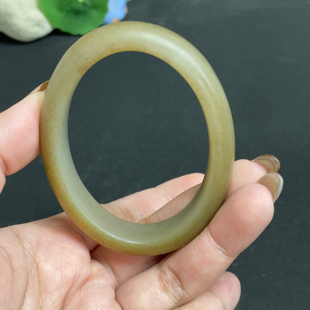 Hetian Jade Concubine Bracelet Size 60.8 Total Weight Approx. 53.3g