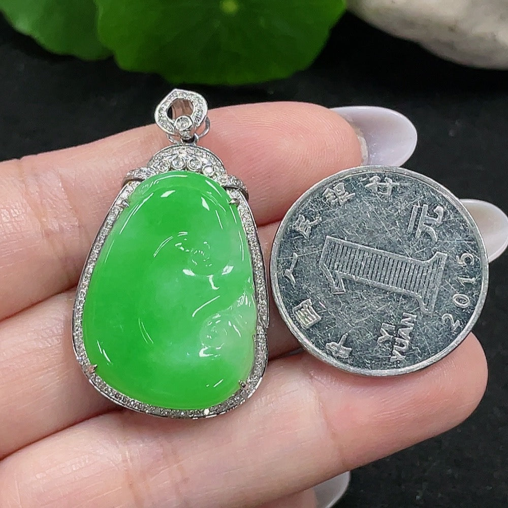 Jadeite Ruyi Pendant 18K Gold Total Weight Approx. 6.7g (With Diamond Accents)