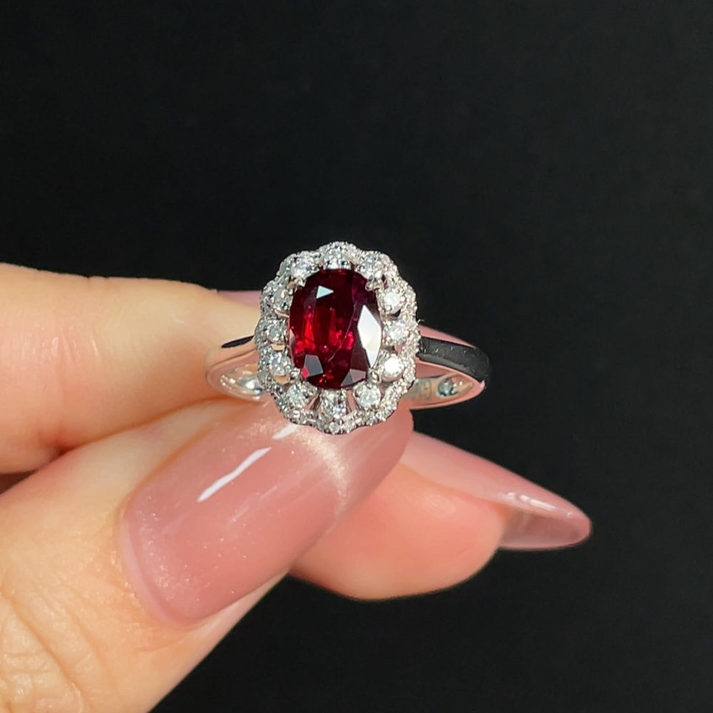 Ruby Ring in 18K Gold, Total Weight Approx. 2.68g, Size 14