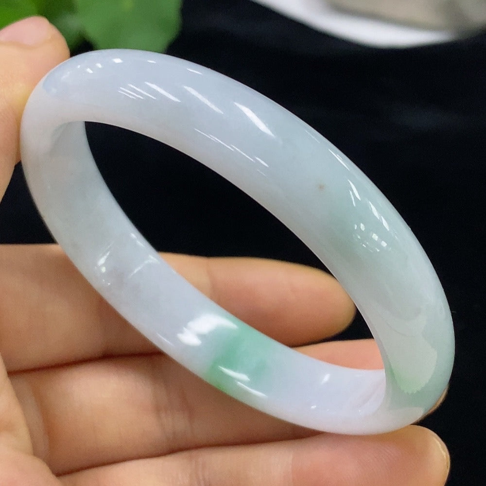 Imperial Concubine Jadeite Bangle 57.8/51 Circumference Approx. 38.32g Total Weight