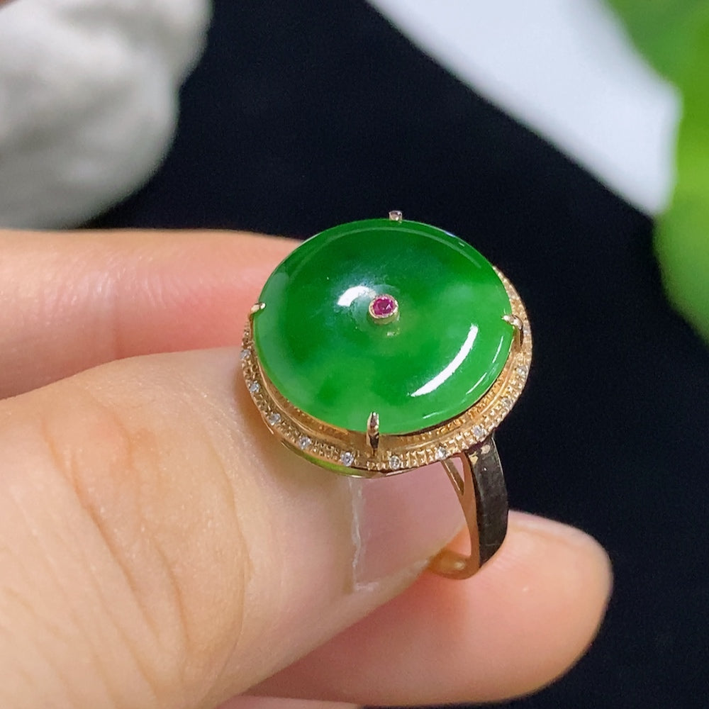 Jadeite Ring 18k with Diamond Accent Colorless
