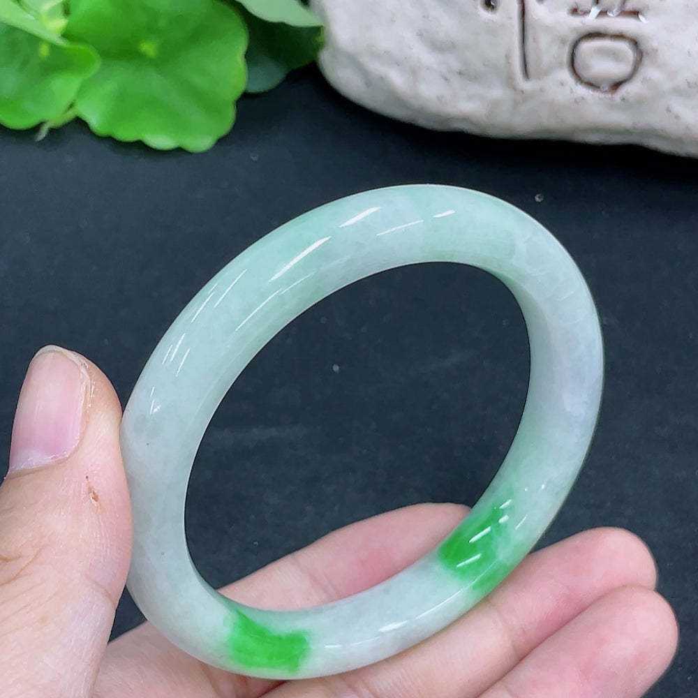 Jadeite Round Bangle