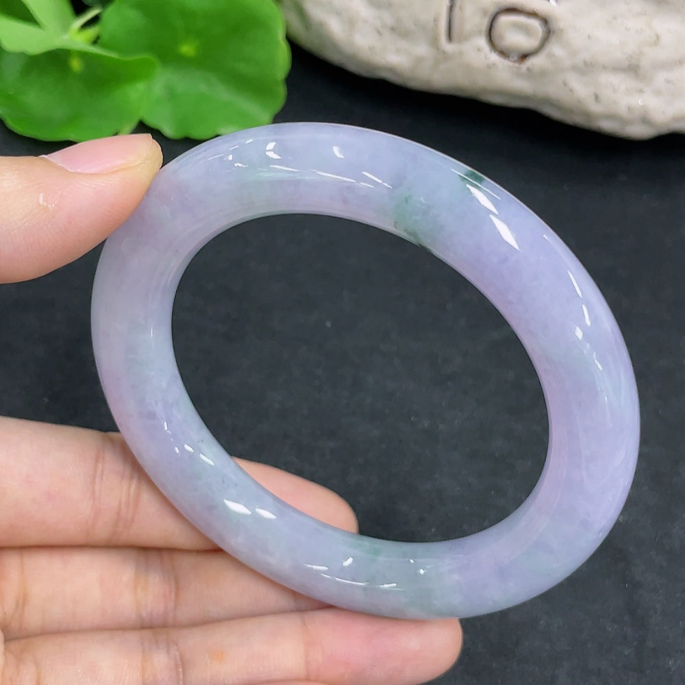 Jadeite Round Bangle with Other Mineral Components
