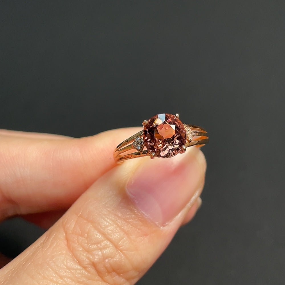 18K Tourmaline Ring with Diamond Accents, Total Weight Approx. 1.77g, Size 12