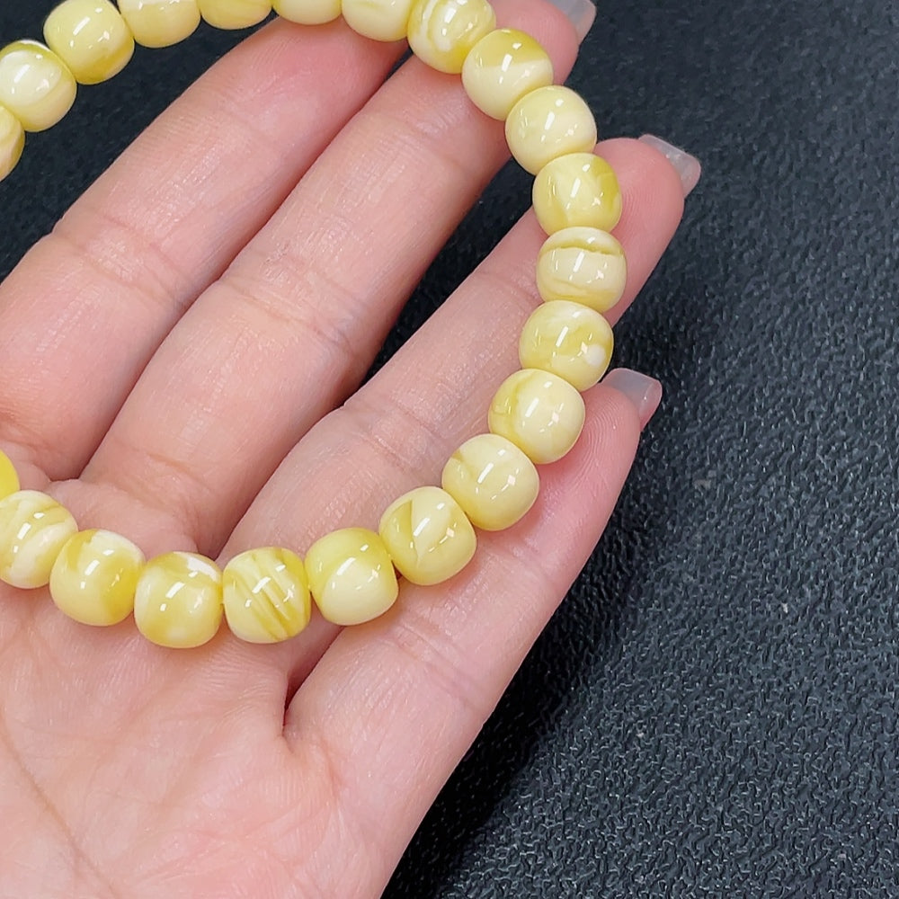 Amber Beeswax Bracelet, Total Weight Approx. 9.24g, Size About 8.4mm