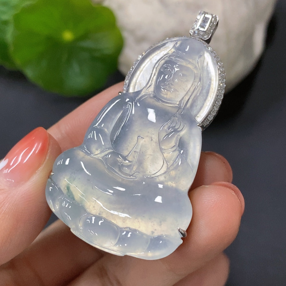 Jadeite Guanyin Inlaid Pendant 18K Gold Inlaid Total Weight Approx. 18.5g