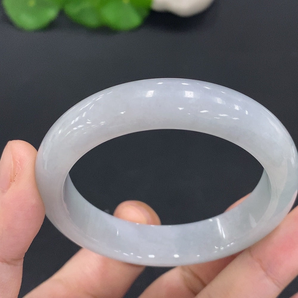 Jadeite Round Bracelet Size 51 Total Weight 48.724g