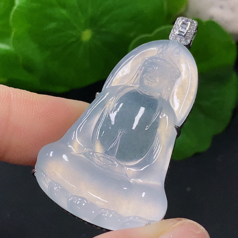 Jadeite inlaid Guanyin pendant 18k with diamond, total weight about 9.74g