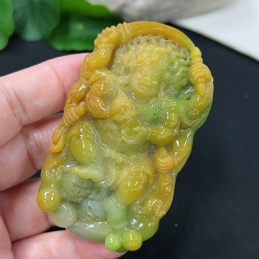 Jadeite pendant (color origin undetermined)
