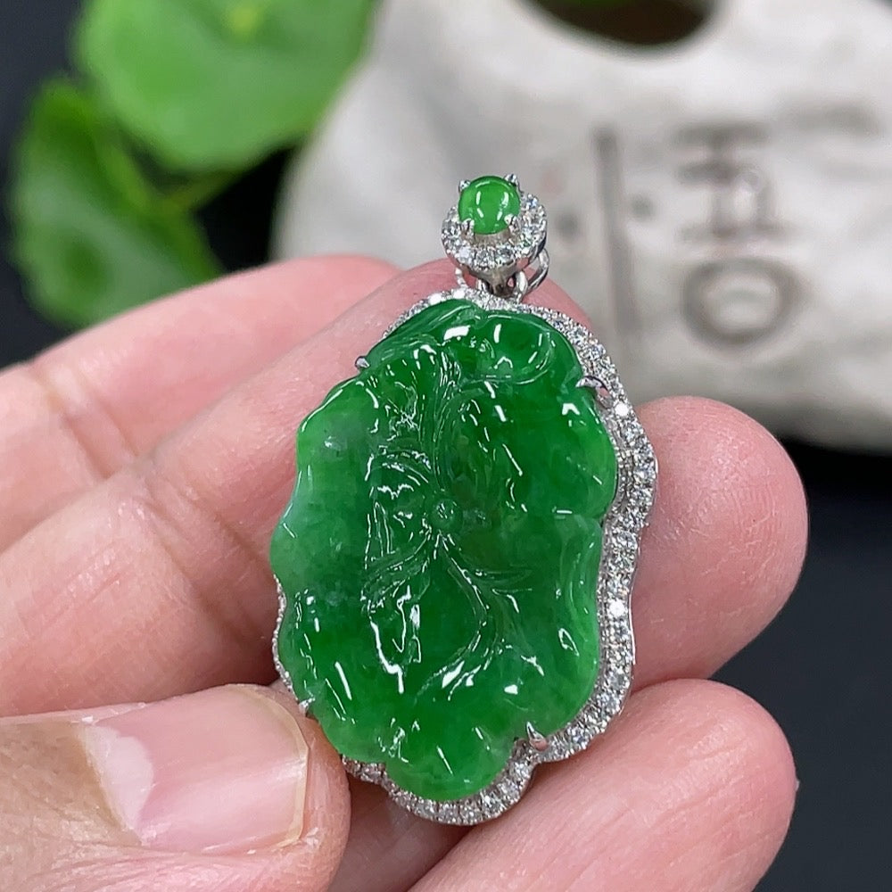 Jadeite Harmony and Beauty Inlaid Pendant, No Hallmark, Gold Content Approximately 58% Au, Accented with Diamonds, Total Weight Approximately 5.96g