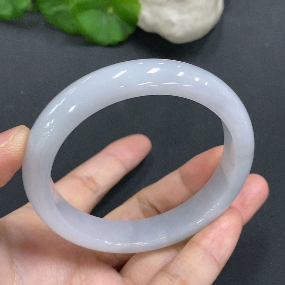 Jadeite Regular Bangle Size 57.7