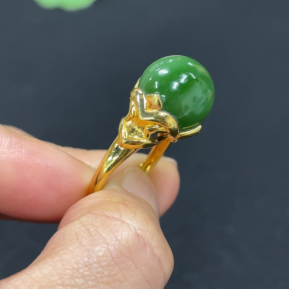 Hetian Jade Jasper inlaid ring with 18k gold band, size 15, featuring jade gemstone, weighs approximately 5.7g, non-diamond jewelry piece.