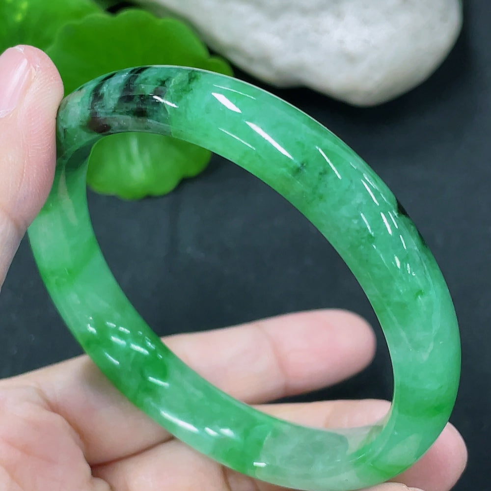 Jadeite Round Bangle Contains Other Mineral Components Repaired