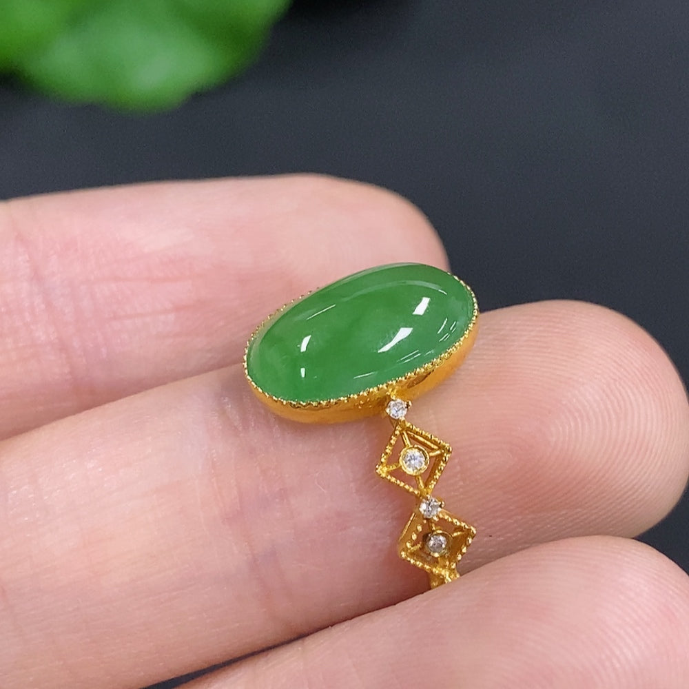 Jadeite Cabochon Solitaire Ring 18K Gold (With Diamond Accents)