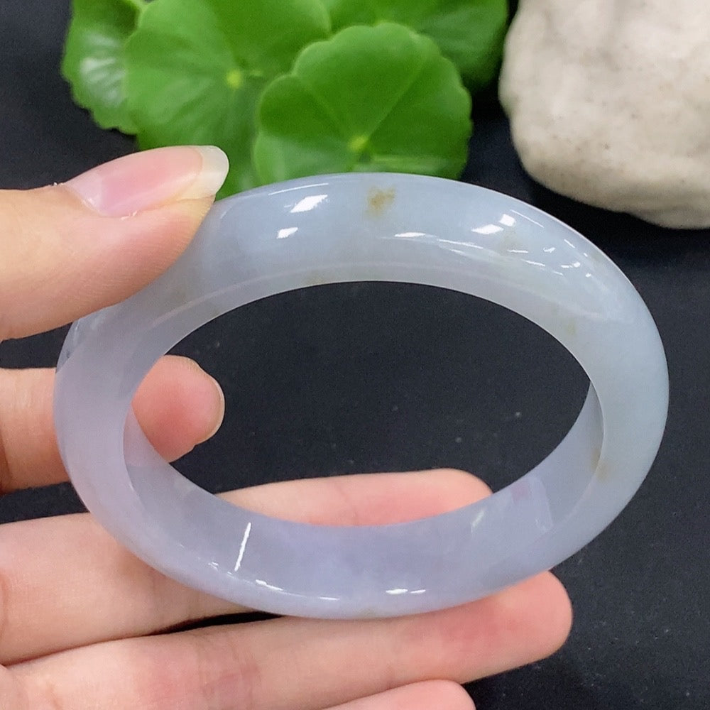 HKHQ jadeite round bangle, size 54.8, with a total weight of 55.04g, showcasing smooth, polished jade surface.