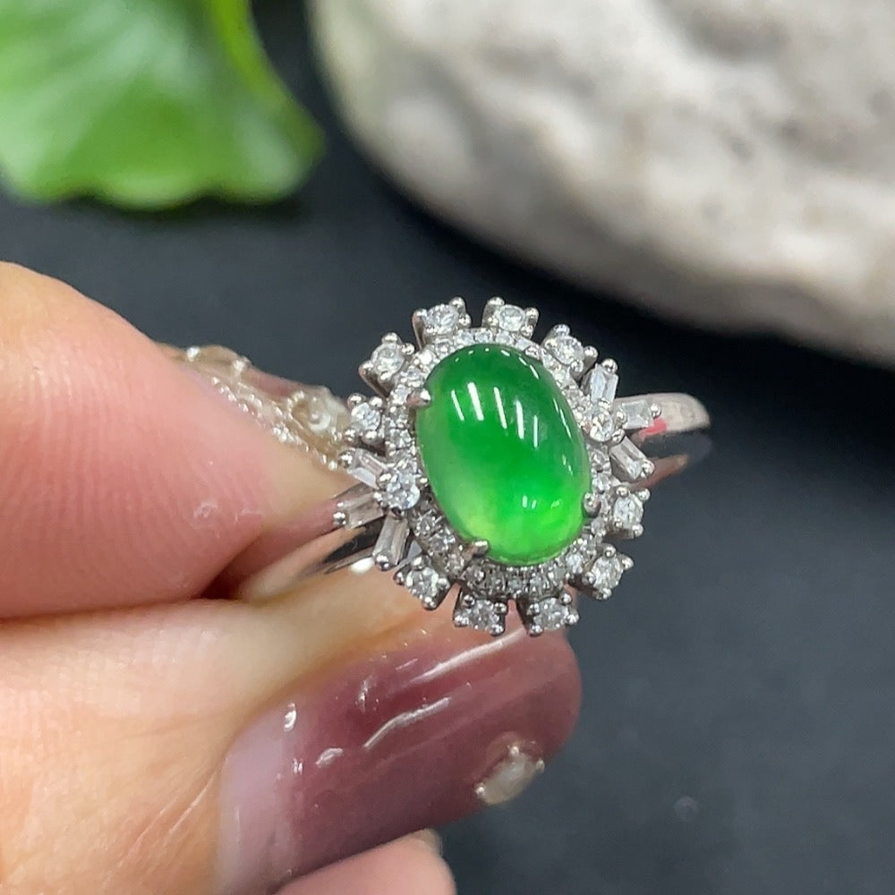 Jadeite Cabochon Ring 18K Gold Setting Size 16 Total Weight Approx. 2.81g