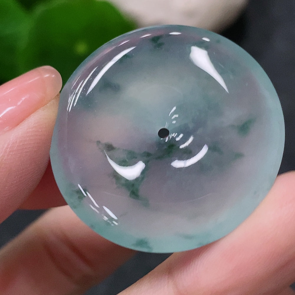 Jadeite Pendant Peace Knot, Total Weight Approx. 10.57g