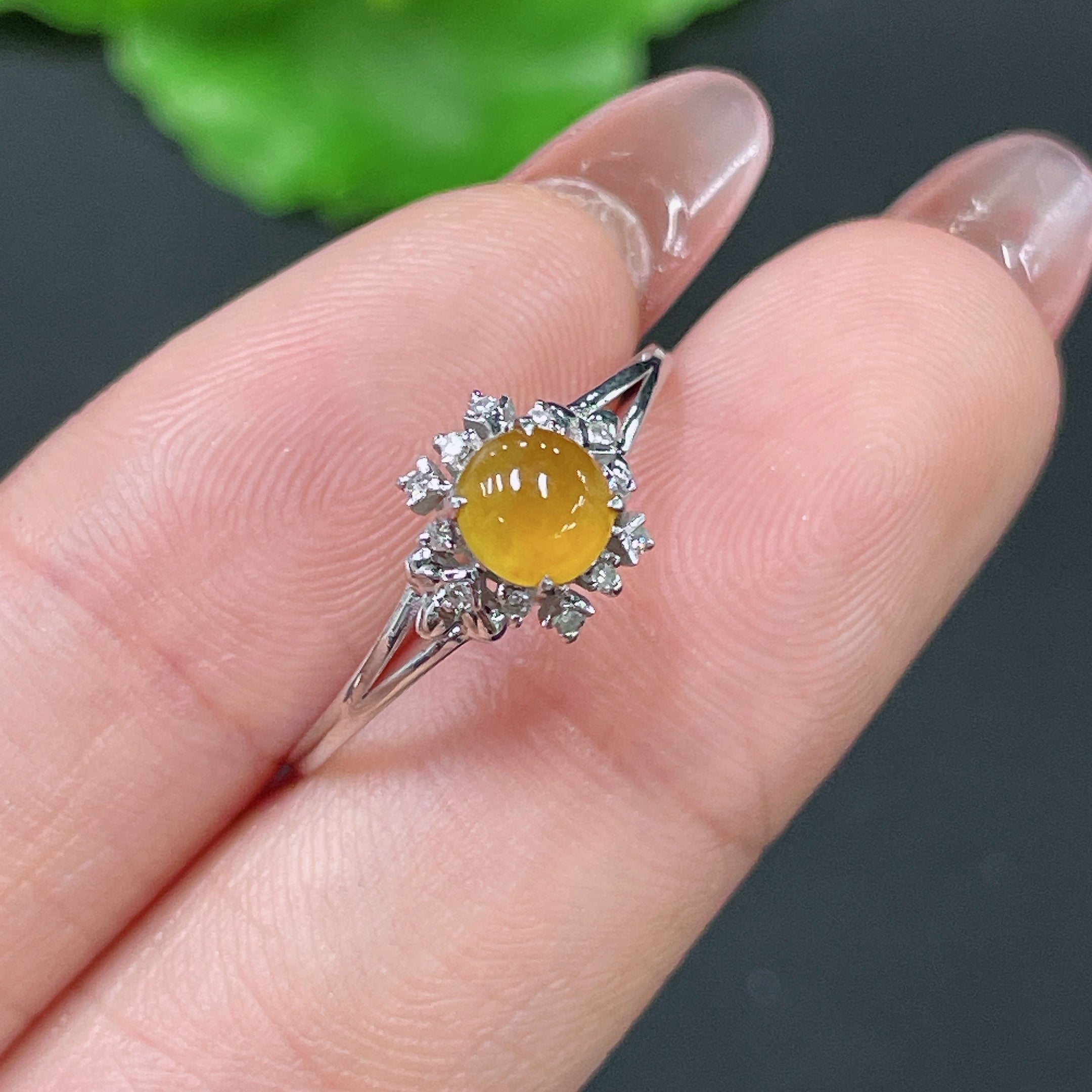 Jadeite Ring 18k Gold Set with Diamonds Total Weight Approx. 1.3g Size 17