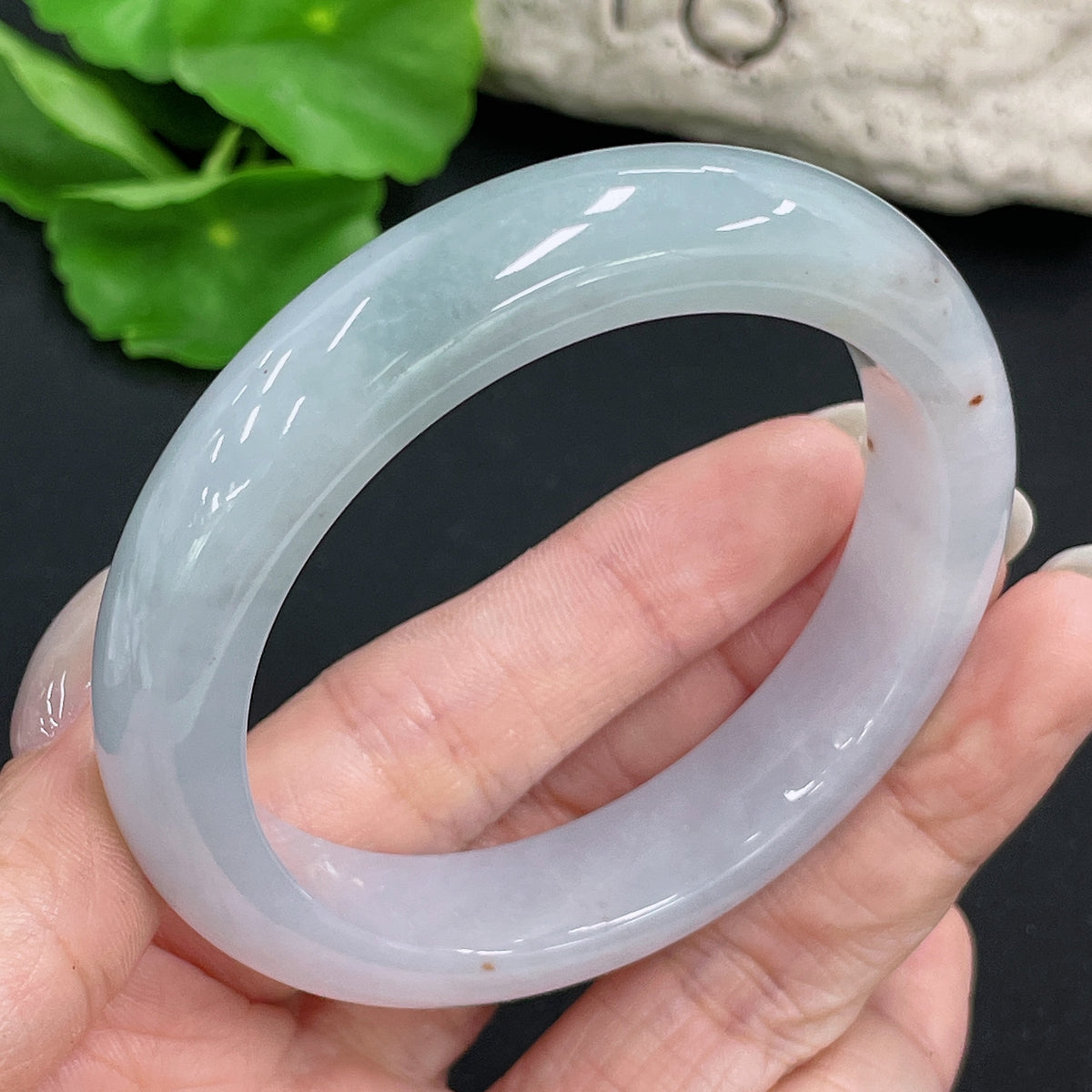 Jadeite Round Bangle