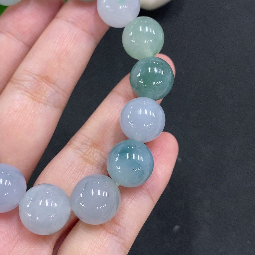 Jadeite Bead Necklace Approximately 13mm Total Weight About 60.9g