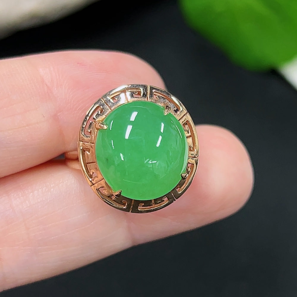 Jadeite Inlaid Ring Size 12 18K Gold Total Weight Approx. 4.7g