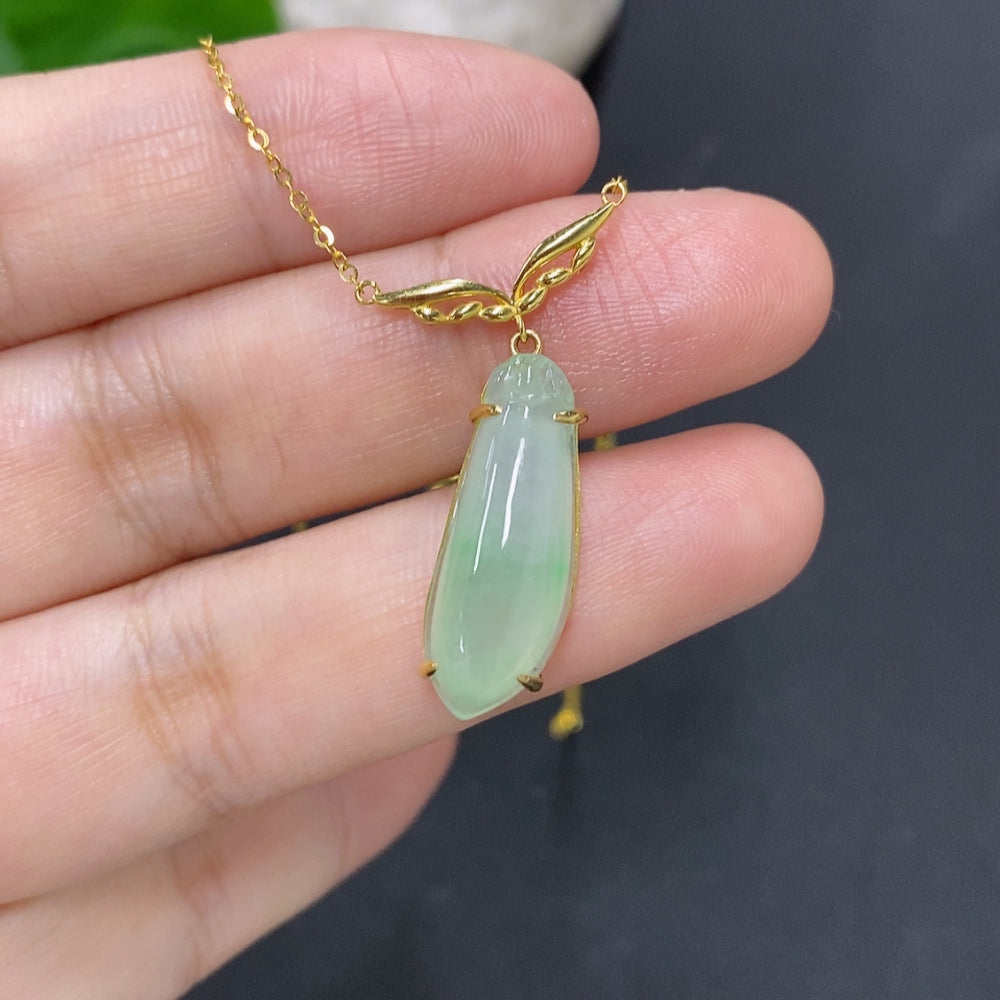 Jadeite Blessing Melon Pendant in 18K Gold