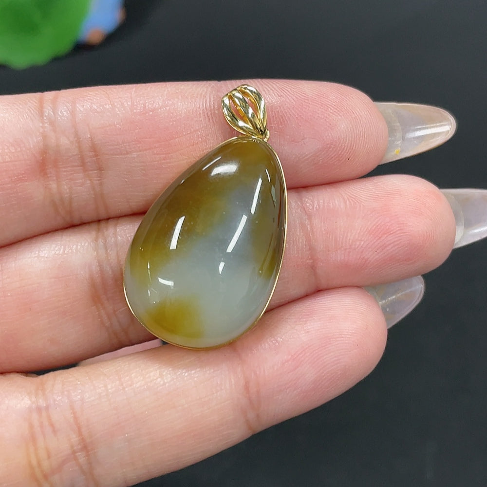 Hetian Jade Inlaid Pendant Water Drop Total Weight Approx. 9.5g 18k