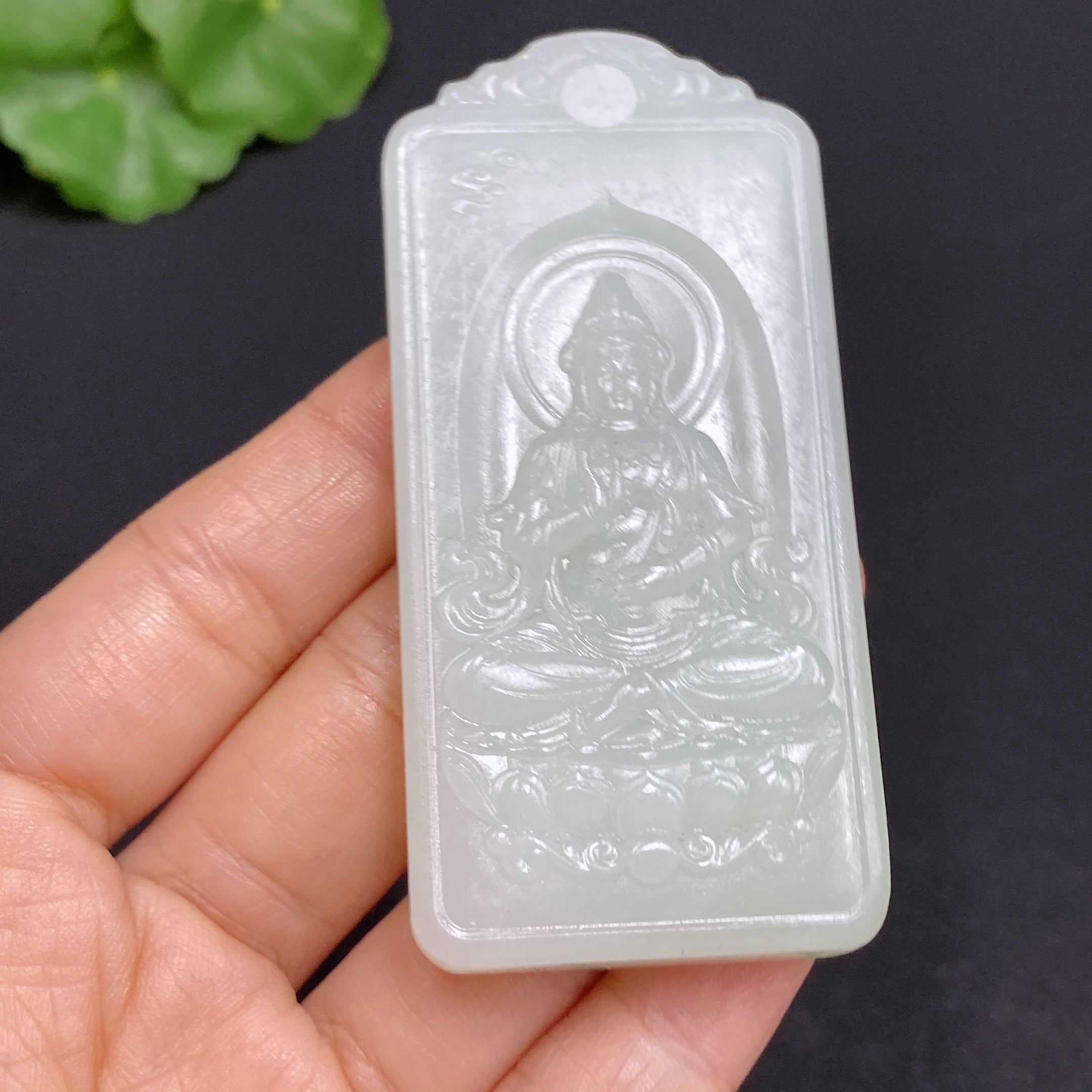 Hetian Jade Pendant Guanyin Total Weight Approx. 59.7g