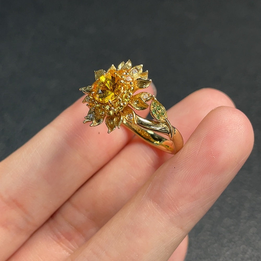 Sapphire Ring 18k Gold Color Origin Undetermined Accent Stones Possibly Non-Natural Total Weight Approx. 6.31g Adjustable