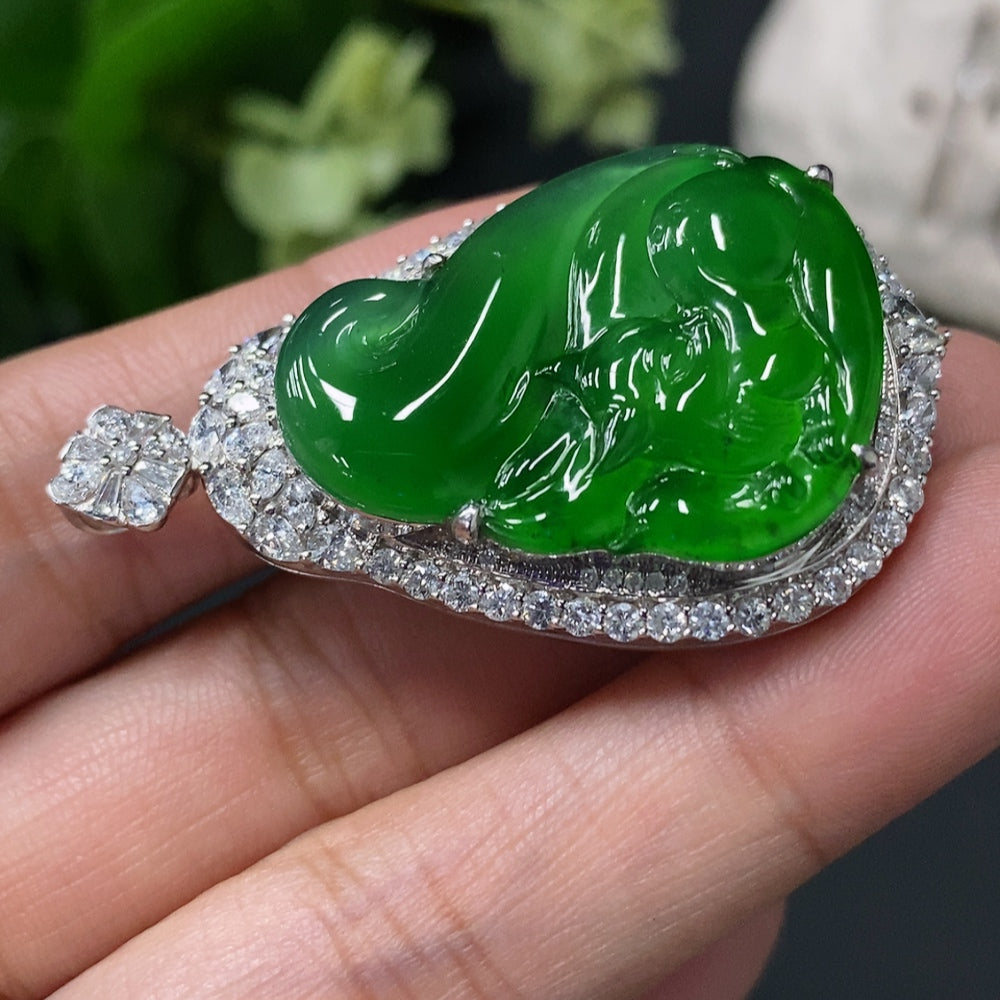 Jadeite Fox Pendant in 18K Gold Setting, Approx. 13g