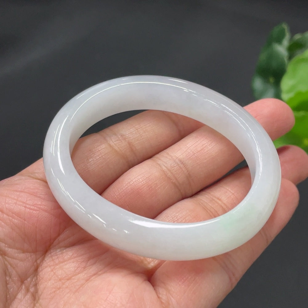 Jadeite Imperial Concave Bangle