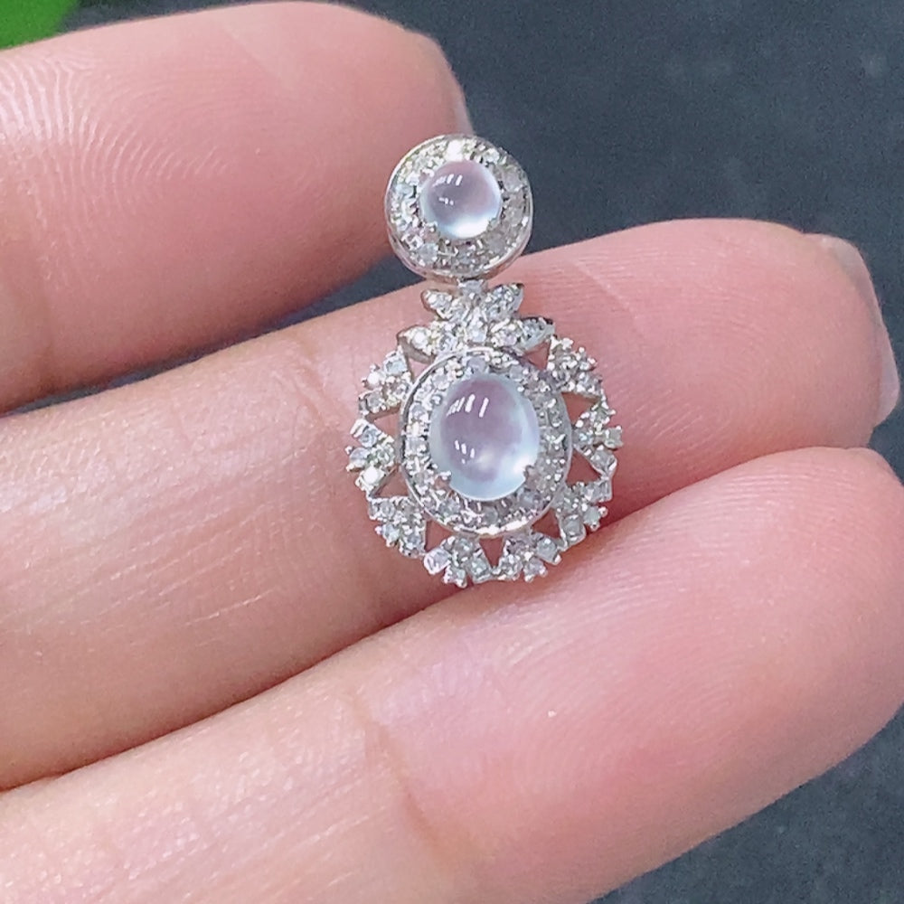 Jadeite Bezel-set Cabochon Pendant with 18k Gold and Diamond Accents, Total Weight Approx. 0.9g