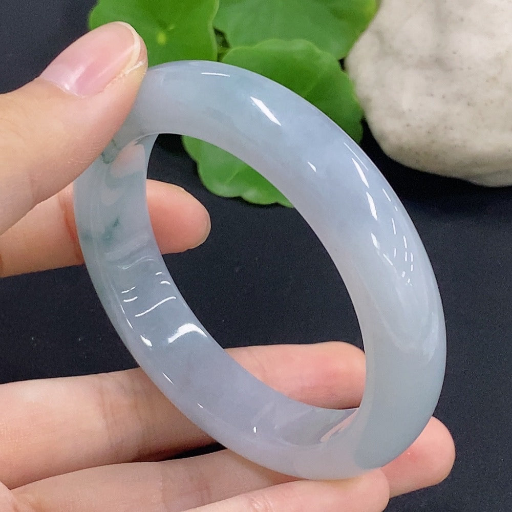 HKHQ jadeite round bangle in size 52.8 with a smooth, polished surface and a weight of 55.88g, showcasing elegant craftsmanship.