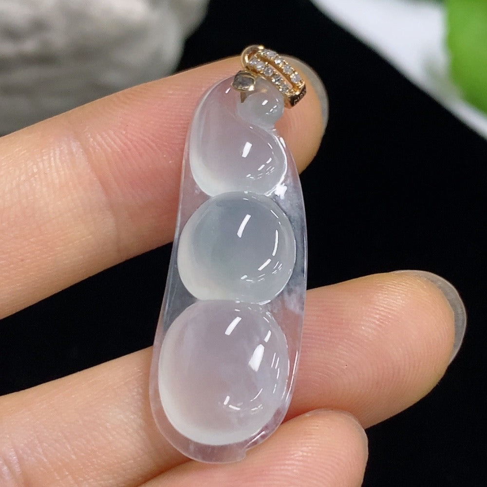 Jadeite Lucky Bean Pendant with 18K Gold and Diamond Accents, Total Weight Approximately 4.34g