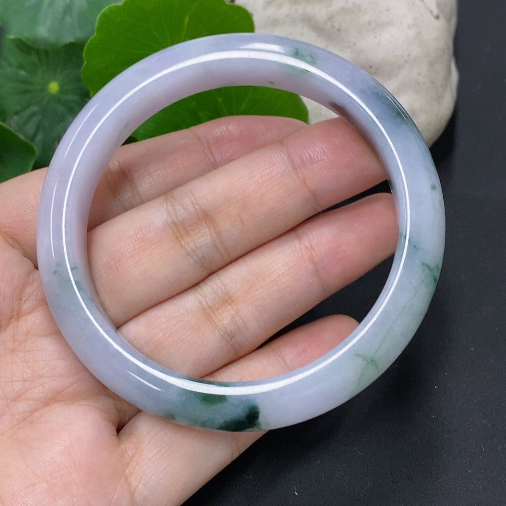 Jadeite Round Bangle