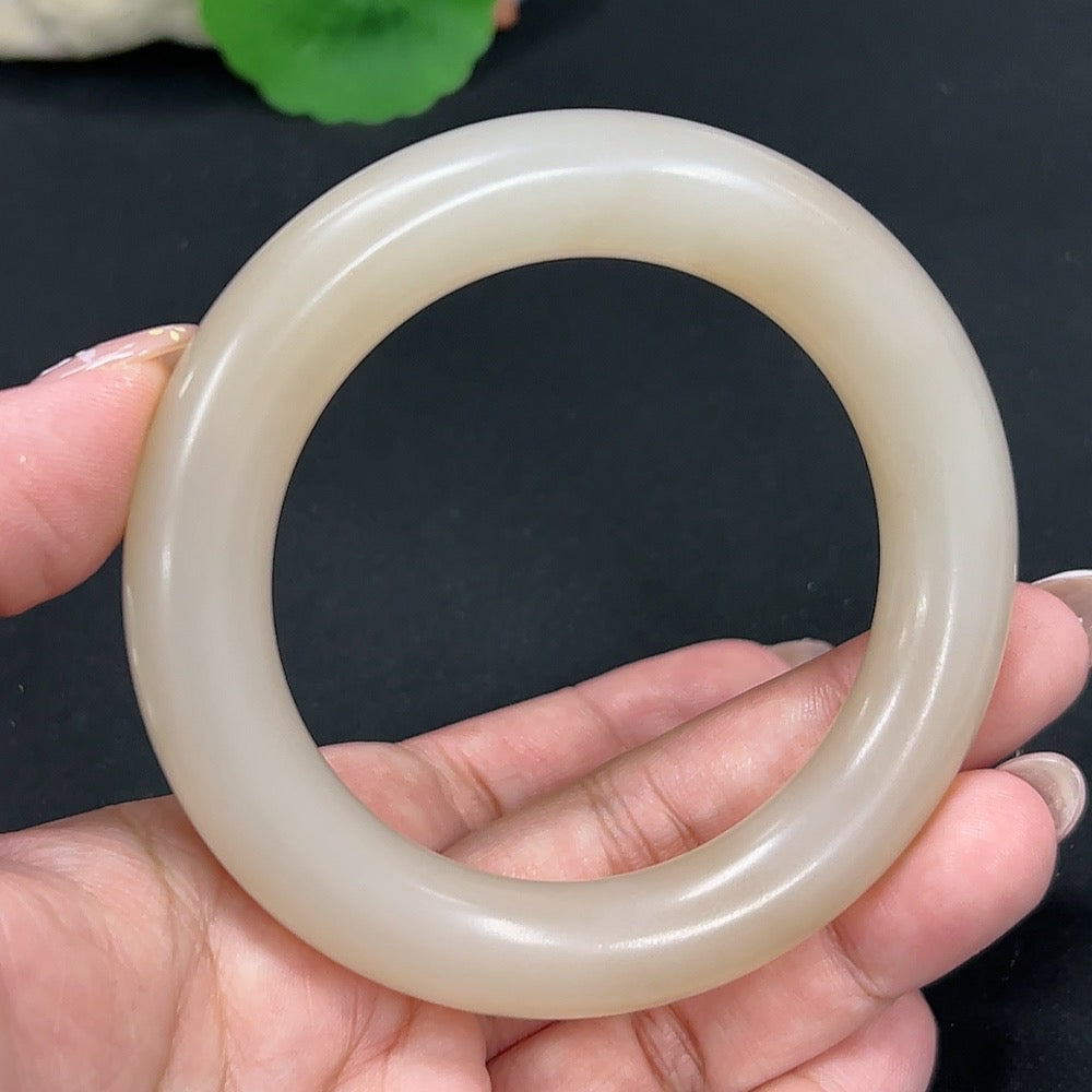 Hetian Jade Round Bangle Size 56.4 Total Weight Approx. 73.7g