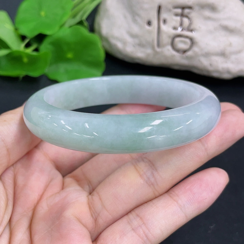 Jadeite Round Bangle Size 56.6 Total Weight Approx. 54.9g