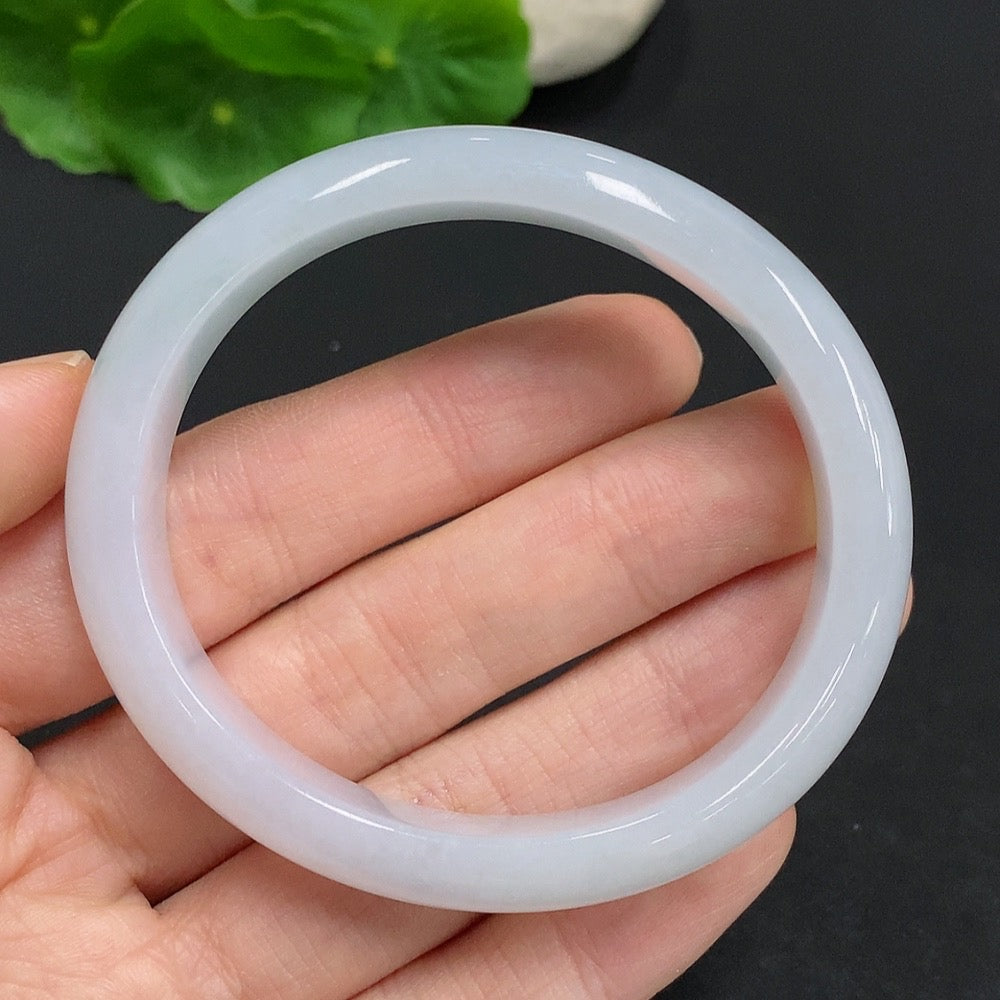 Jadeite Concubine Bracelet Total Weight Approx. 42.3g Size 55.5/50