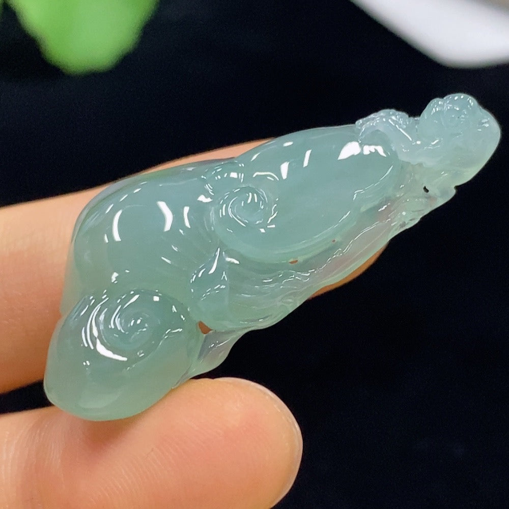 Jadeite Ruyi Pendant, total weight approximately 9.45g