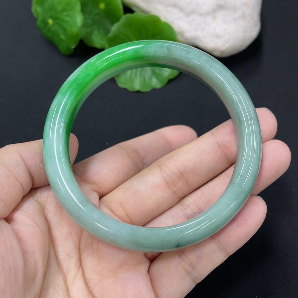 Jadeite Round Bangle Size 55mm Total Weight Approx. 49.92g