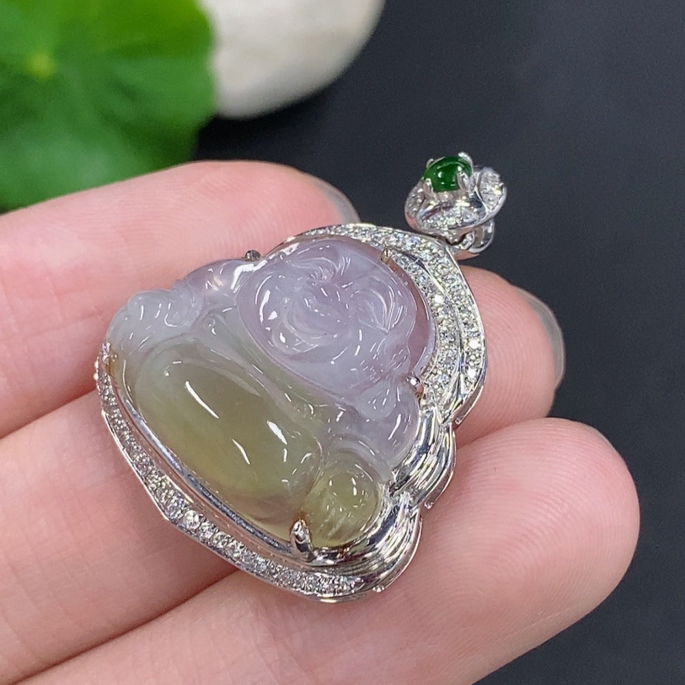 Jadeite Buddha Pendant with 18k Gold and Diamond Accents, Total Weight Approximately 5.2g