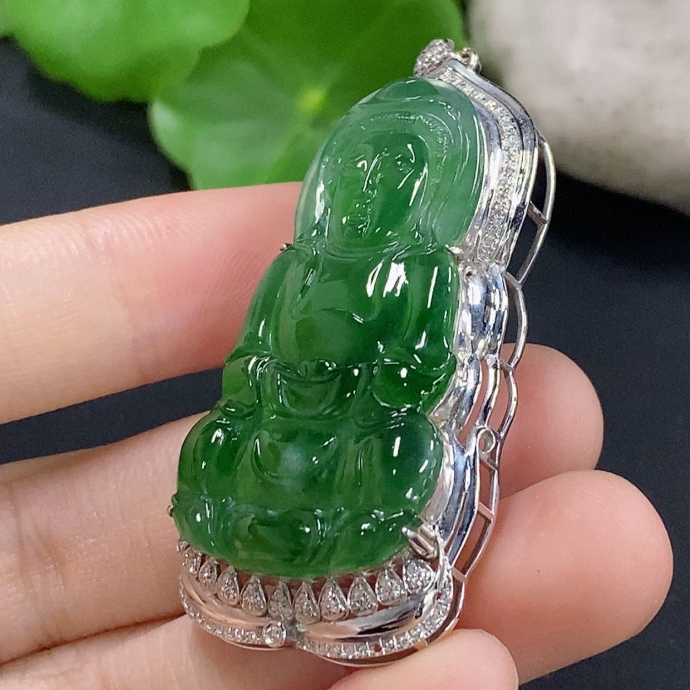 Jadeite Guanyin Inlaid Pendant with 18k Gold and Diamonds
