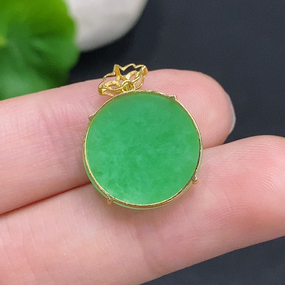 Jadeite Plain Pendant Pendant with 18K Gold, Total Weight Approx. 1.8g