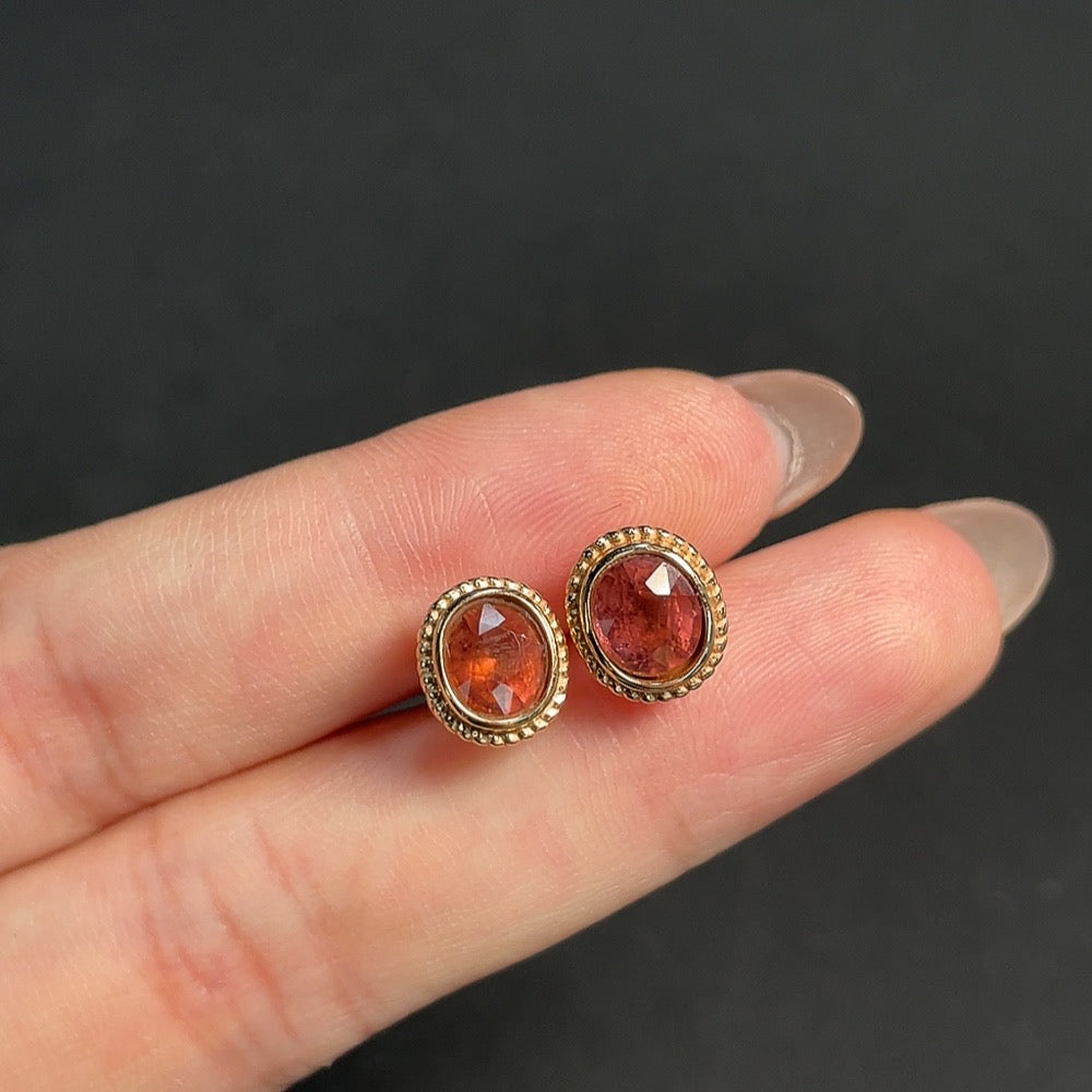 HKHQ tourmaline inlaid earrings with 18k gold, featuring colorful gemstone accents and a delicate, elegant design.