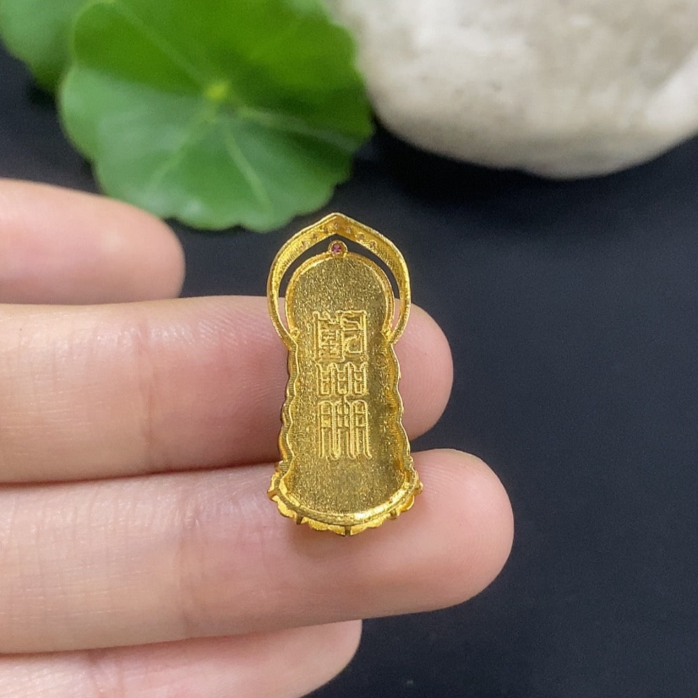 Jadeite Guanyin inlay pendant 18K gold non-diamond (with glue at the bottom) total weight about 1.88g