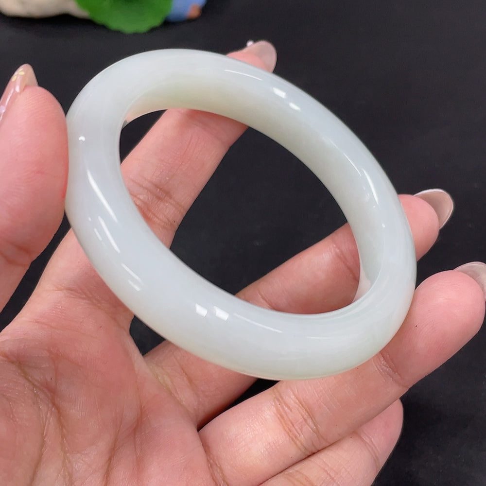 Hetian Jade Round Bracelet Size 56.4 Total Weight Approx. 62.3g