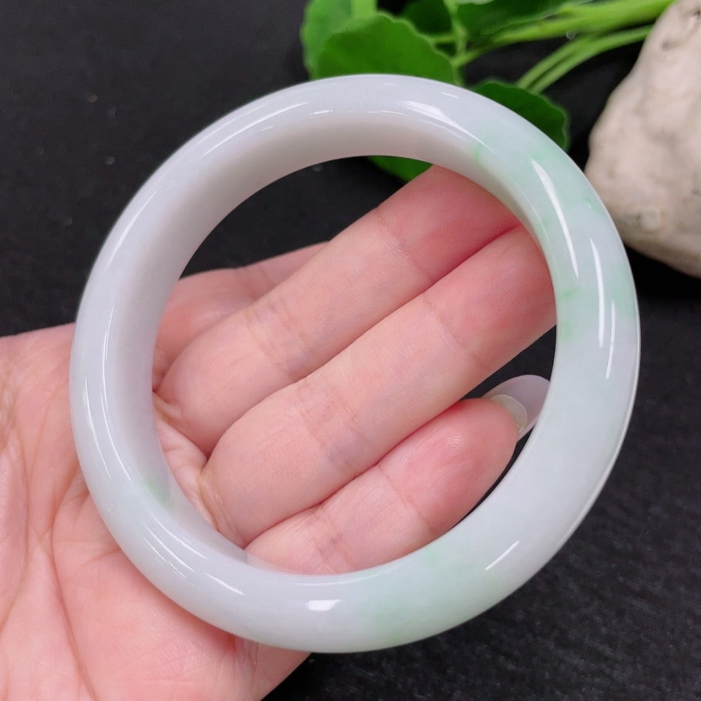 Jadeite Regular Bangle, Inner Diameter 57.5mm, Total Weight Approx. 62.3g