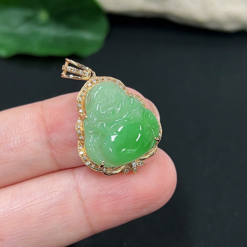 Jadeite Buddha Pendant with 18k Gold and Diamond Accents, Total Weight Approximately 2.46g