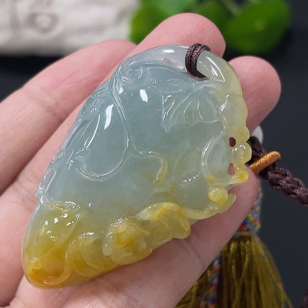 Jadeite Fu Gua Pendant